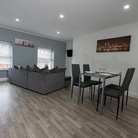 Modern Apartment In Liverpool City Centre Екстер'єр фото